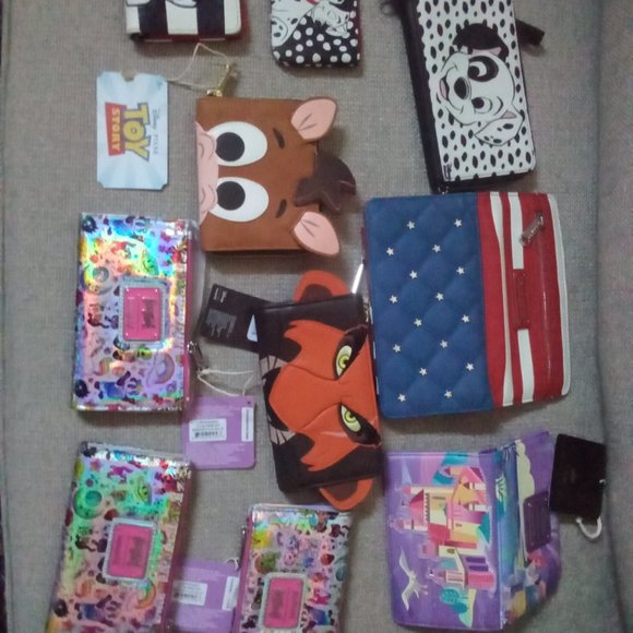 Lounge fly bags and Wallets - Picture 14 of 16